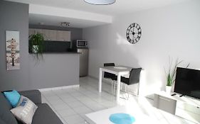 Comme A La Maison